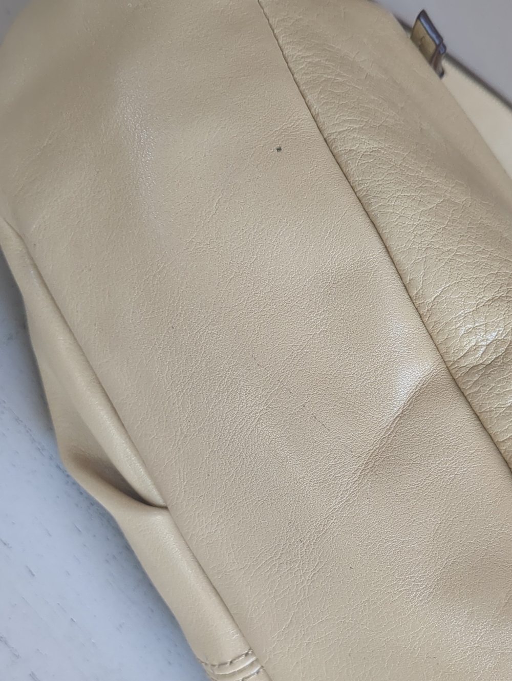 Coach Z23987 leather flap crossbody/shoulder bag - Picture 9 of 13